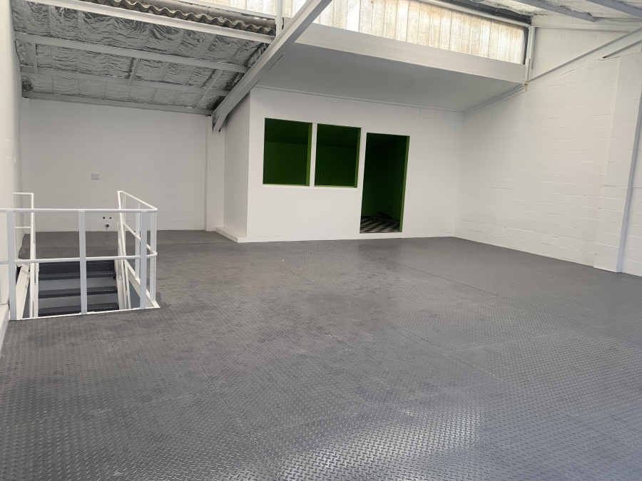 To Let commercial Property for Rent in Gardens Western Cape